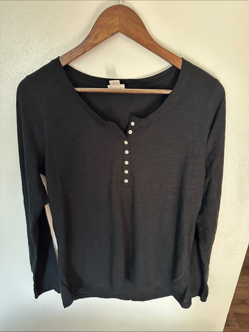 Mossimo Supply Co. Black Long-Sleeve Henley Top